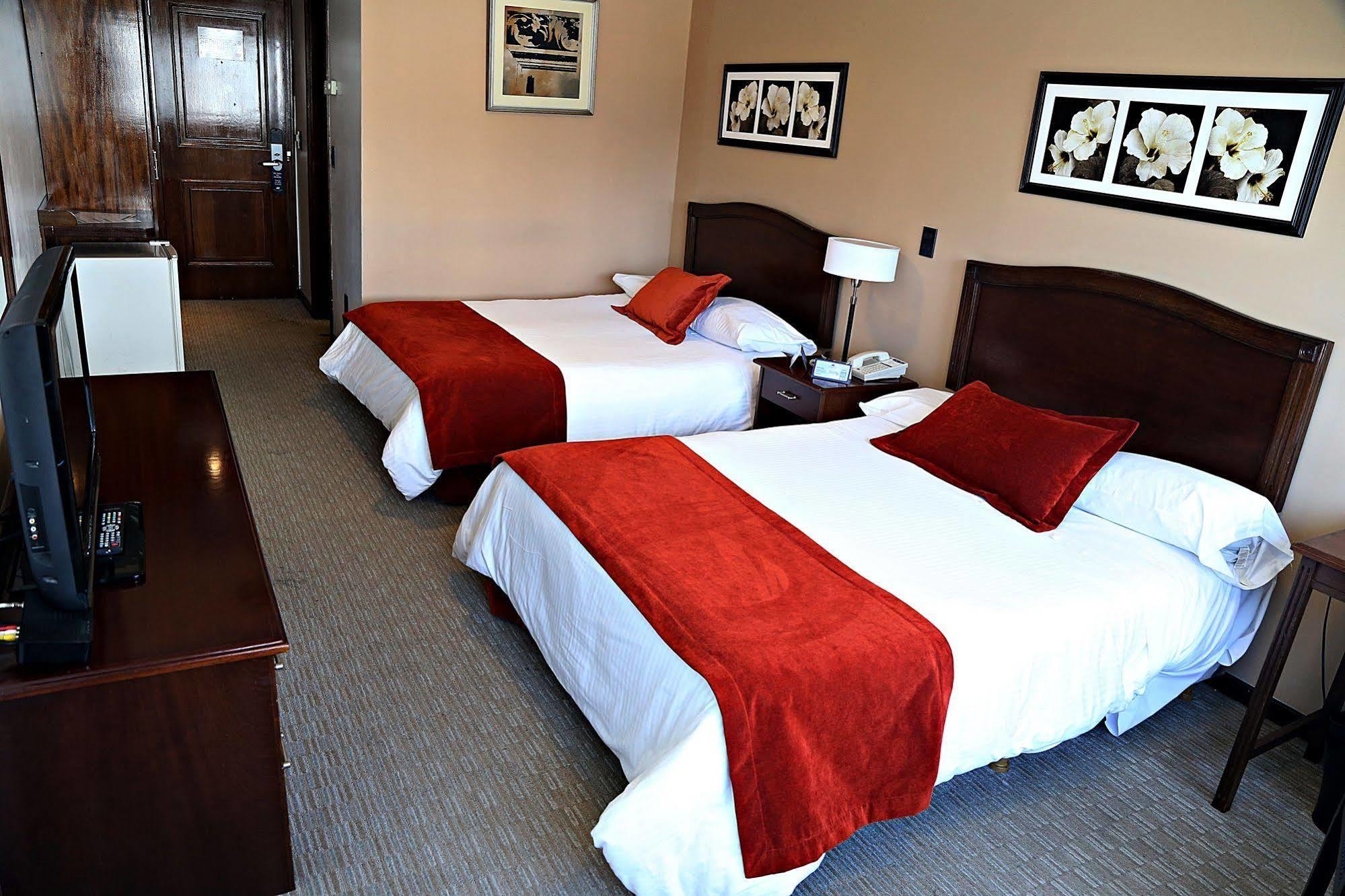 Palladium Business Hotel Montevideo Zewnętrze zdjęcie